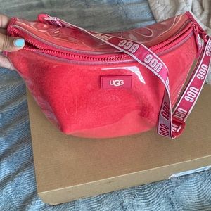 Ugg Fanny pack red